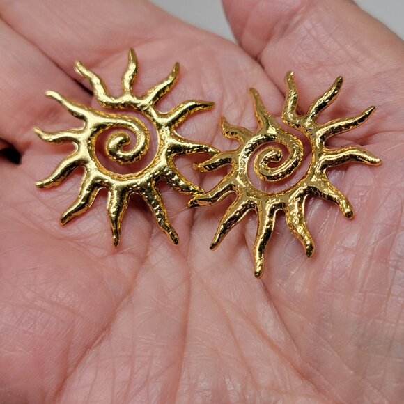 Classic Style Ear Studs Geometric Sun Stainless Steel 18K Gold Plated NEW - Picture 4 of 9
